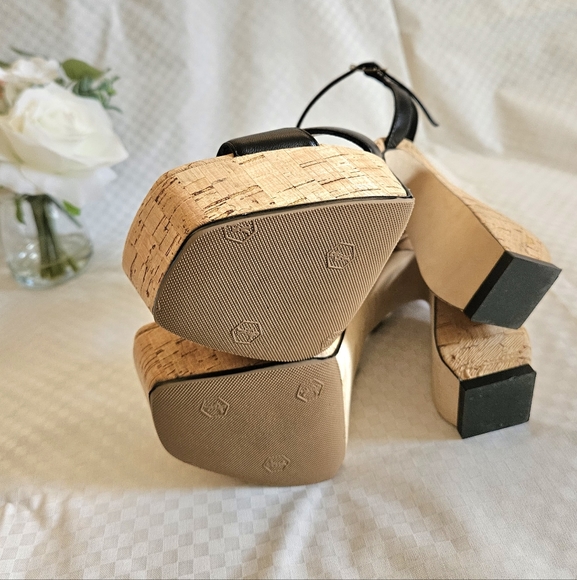 NDS Women's Italy's Si Rossi Black Leather Sandals Pump Heels Size 5 US - Picture 13 of 16